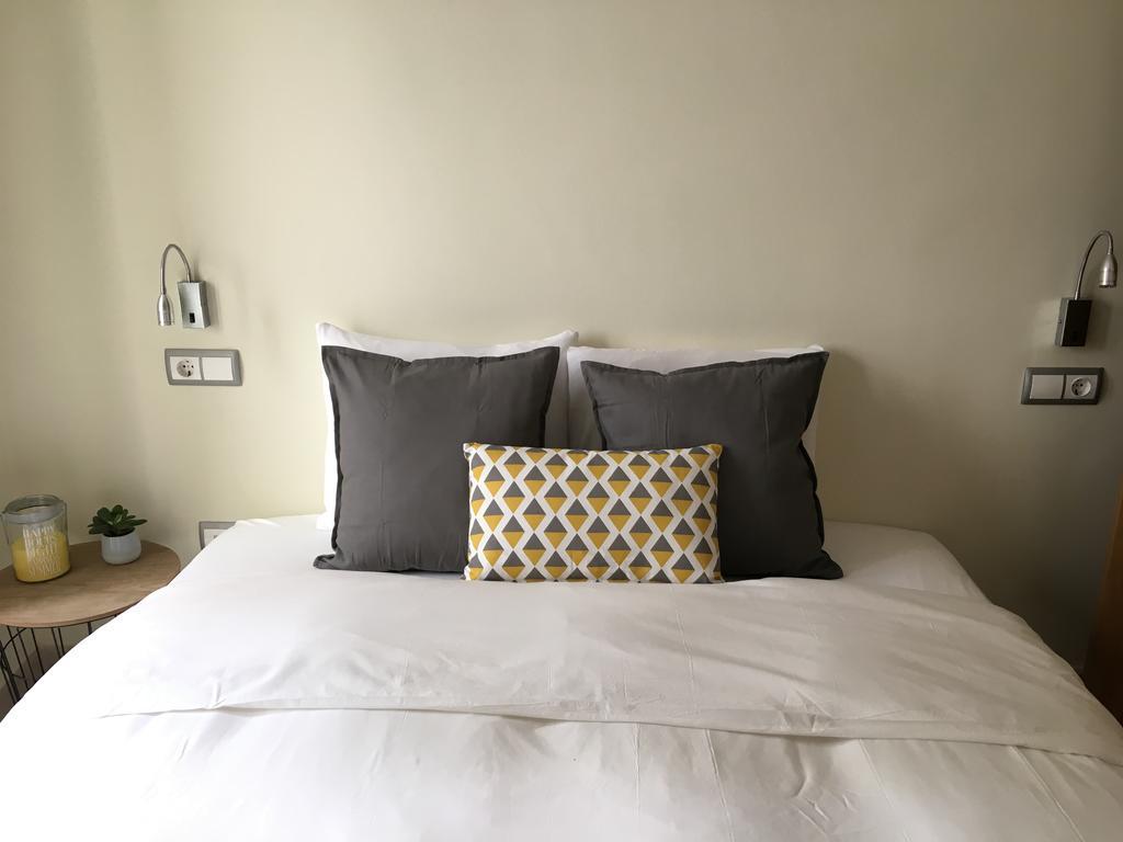 1E Azofaifo St Apartment Seville Luaran gambar